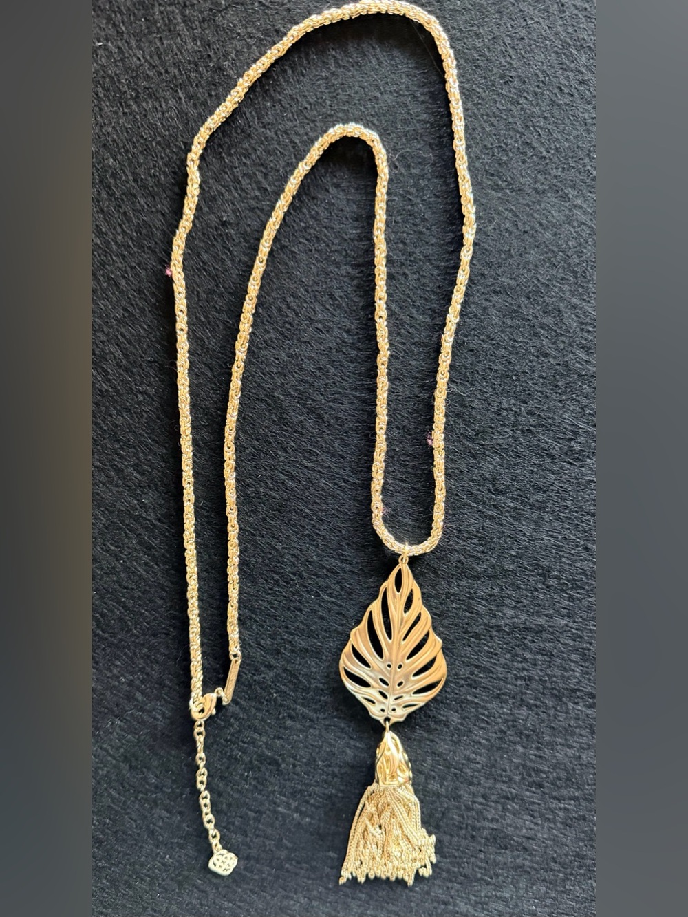 Kendra Scott Gold-Plated Leaf Tassel Pendant Necklace